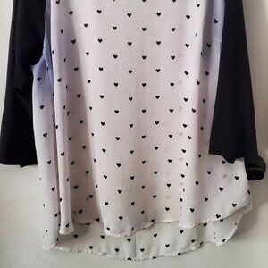 Torrid 3xl sheer top fun design